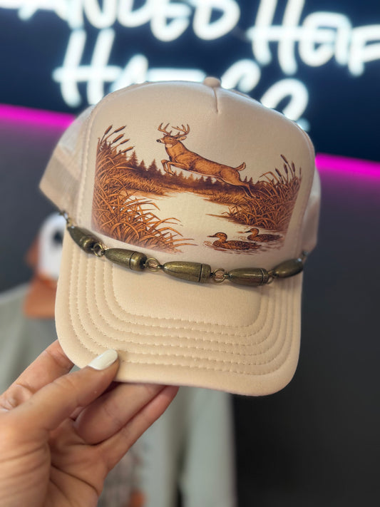 VINTAGE DEER TRUCKER HAT