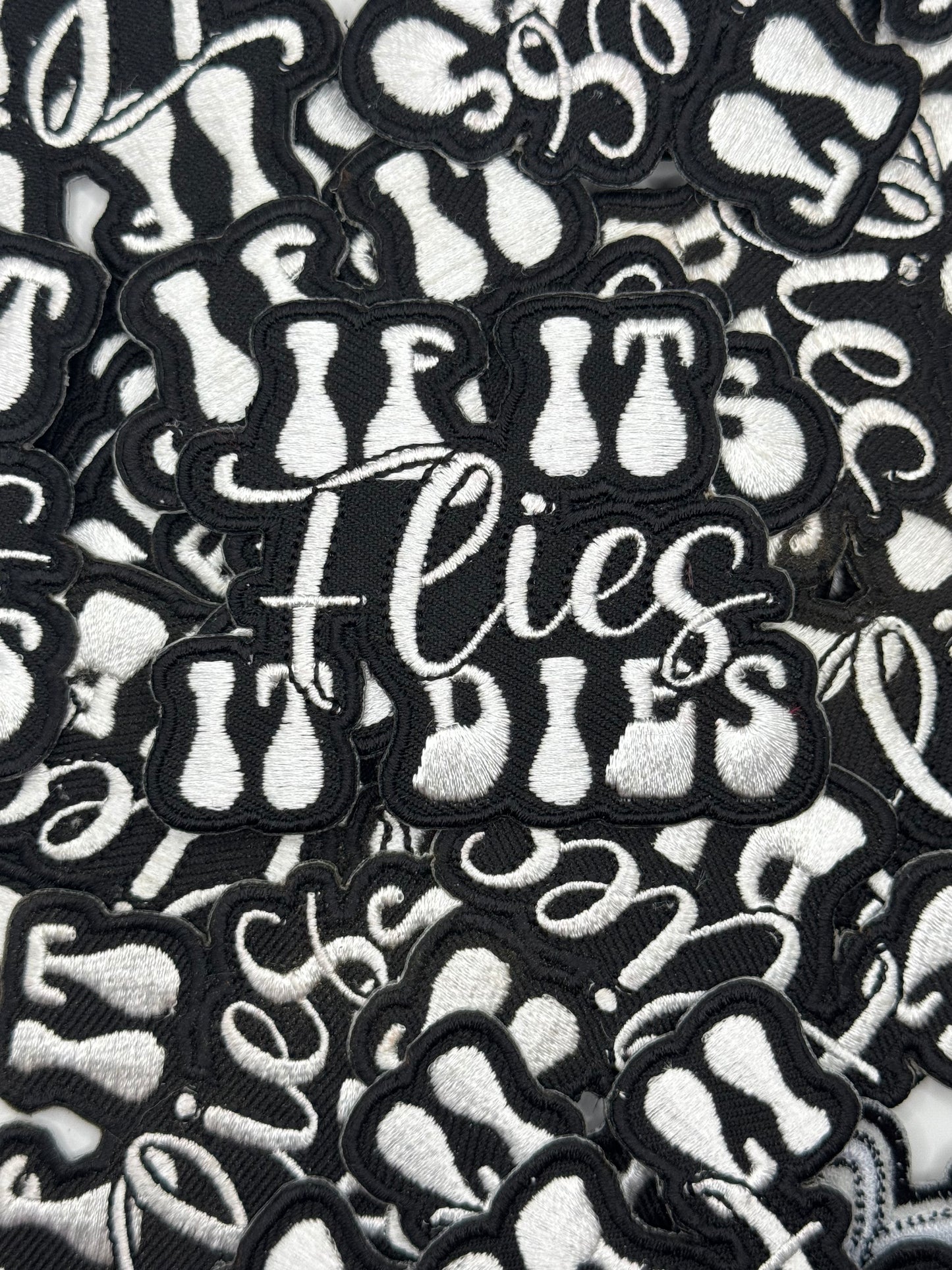 Hunting phrases embroidery patch