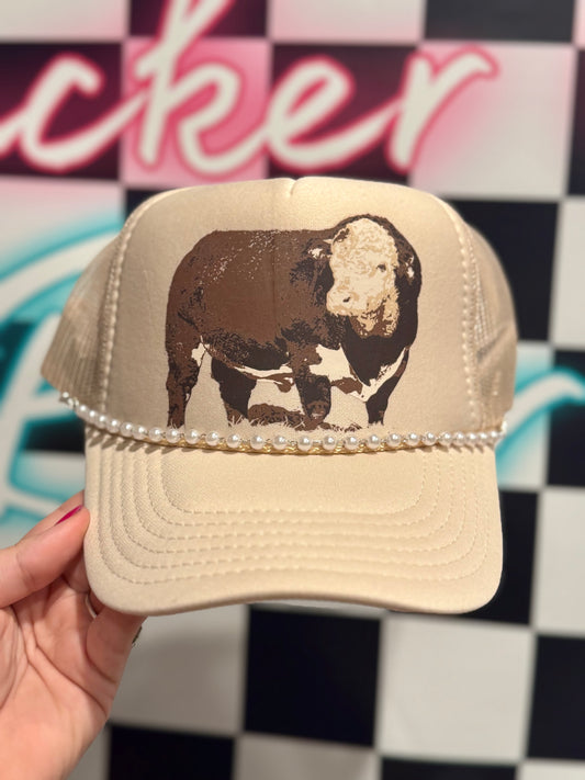 Vintage Hereford hat with pearl chain
