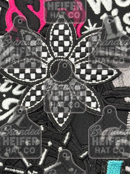 Checkered daisy (multiple) embroidery patch