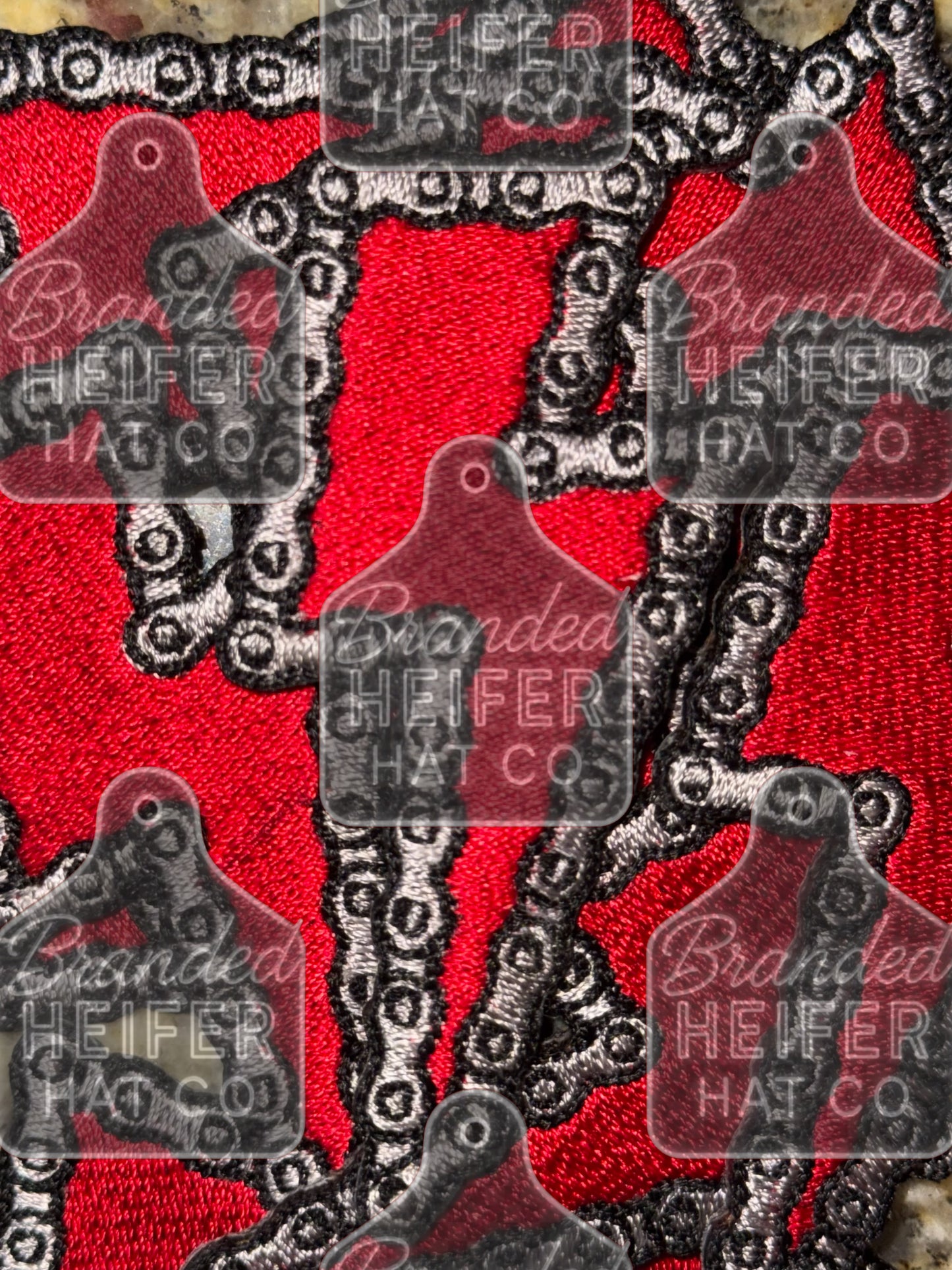 Chain bolt (4 colors) embroidery patch