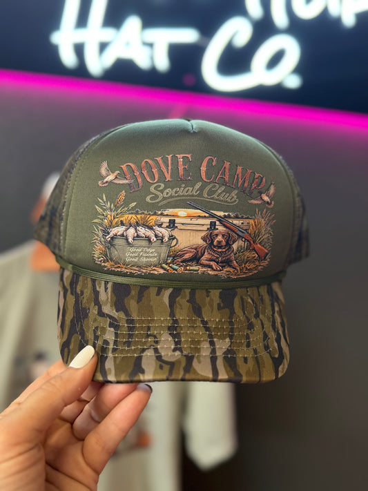 DOVE CAMP SOCIAL CLUB PONYTAIL TRUCKER HAT ￼