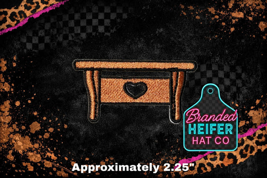 GRANNY SHELF EMBROIDERY PATCH