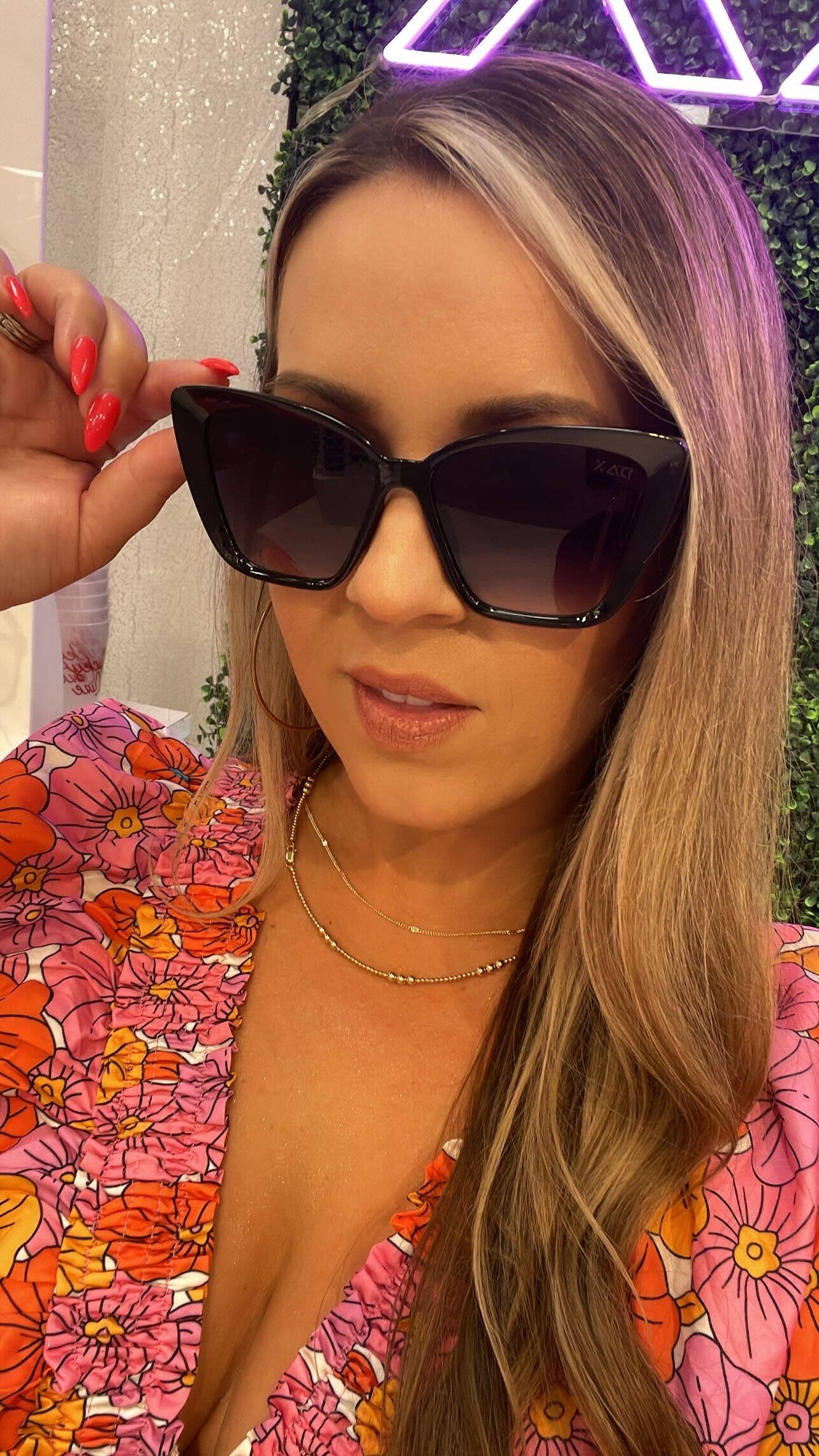 Callie - Medium Cat Eye Sunglasses